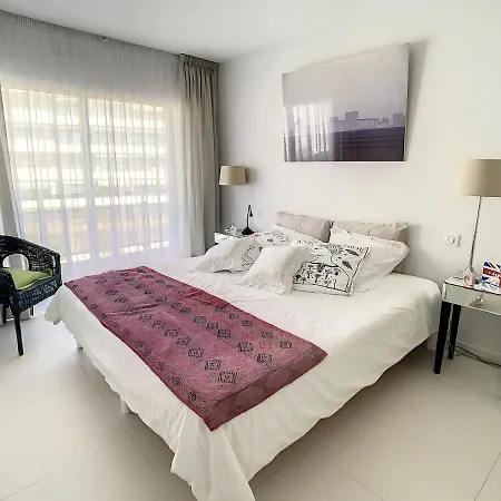 Centre Apartment